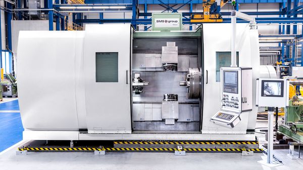 Four axle machining - CROSS-OVER telescopes