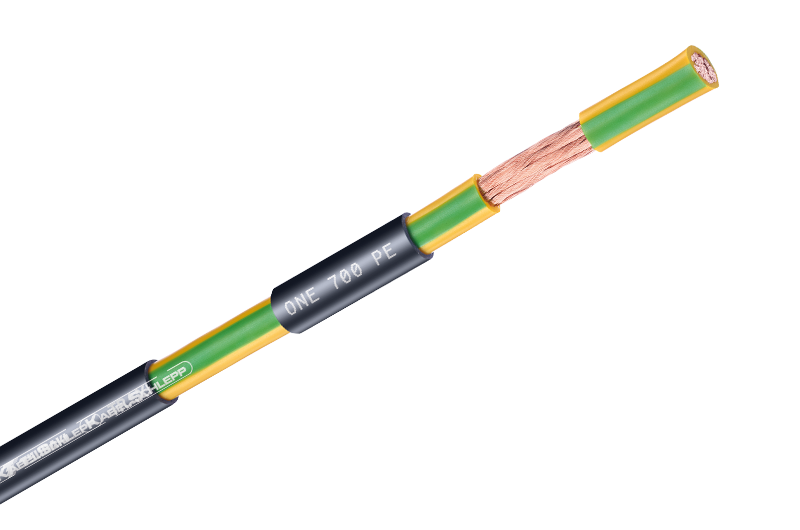 POWER ONE 700 PE Type Overview